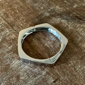 NWOT Chunky Metal silver bangle